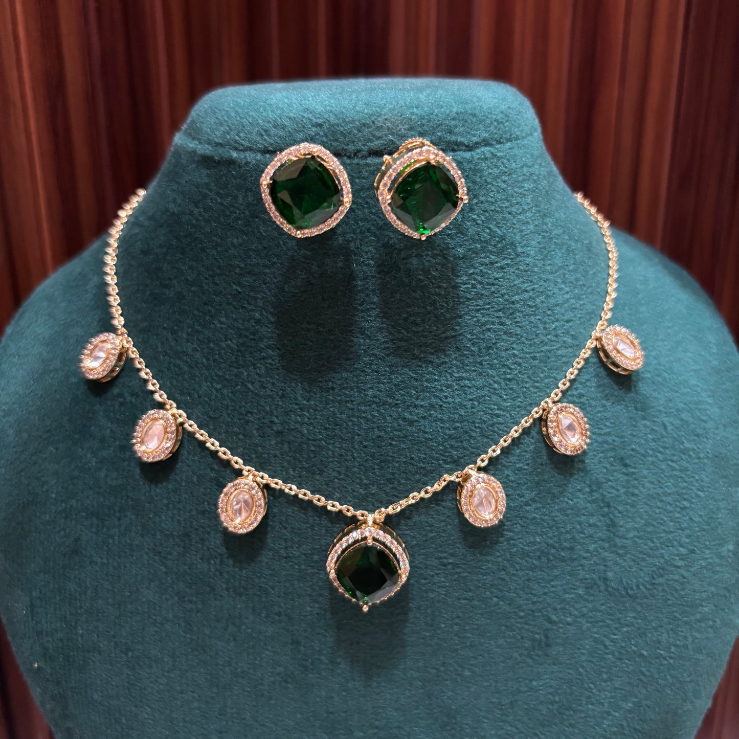Kriti Polki Necklace Set