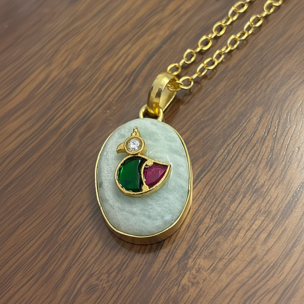 Kanika pendant chain