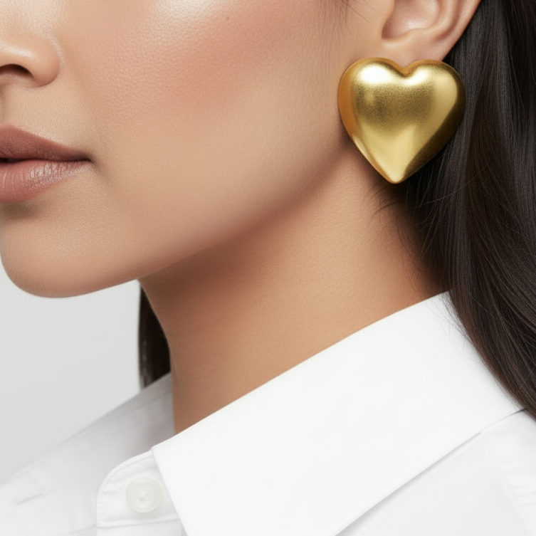 Glam HeartThrob Gold Earrings