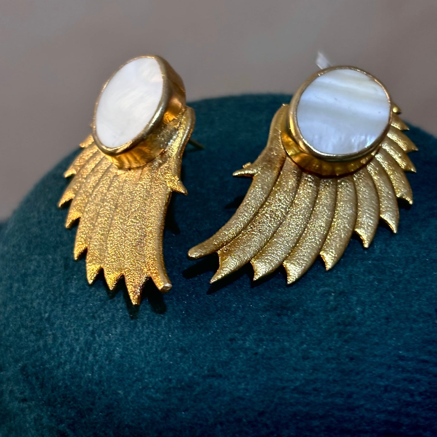 Glam HotWing stud earrings