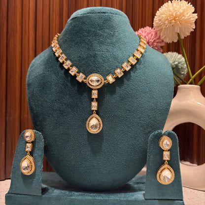 Opera Polki Necklace Set