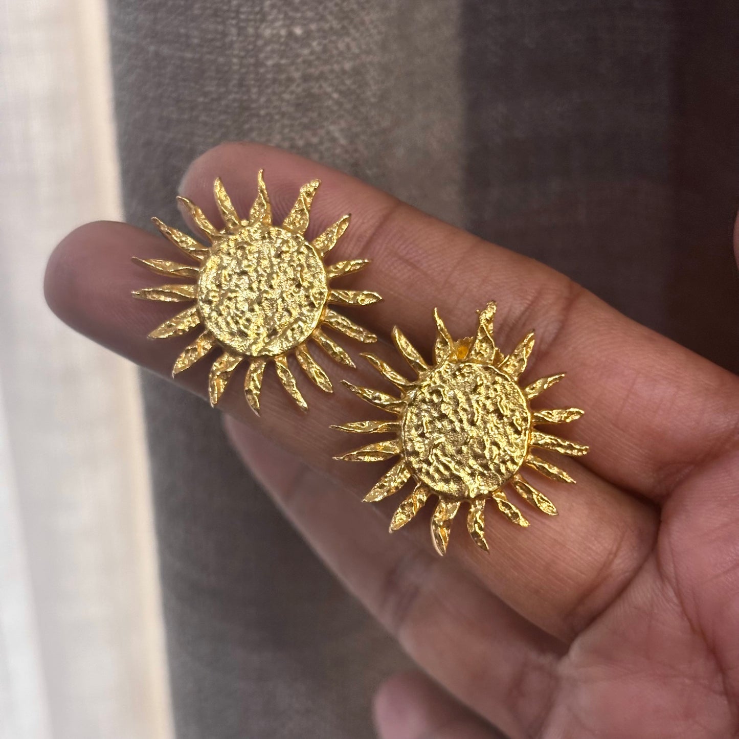 Glam - Sun Burst earrings