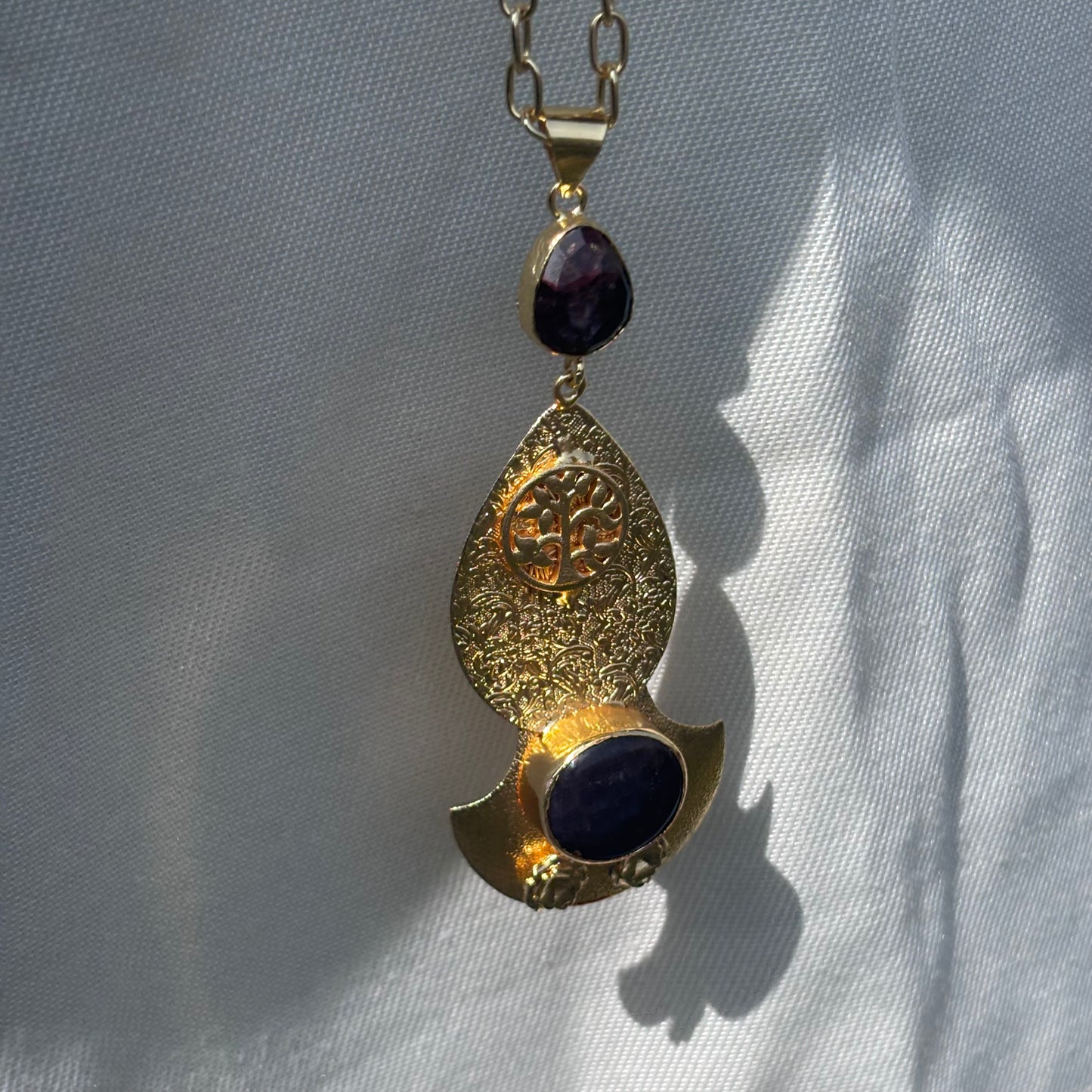 Wine Tribal Stone pendant chain