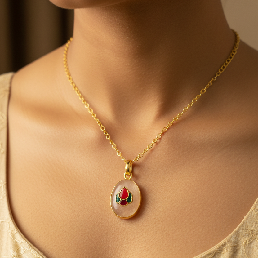 Jia pendant chain