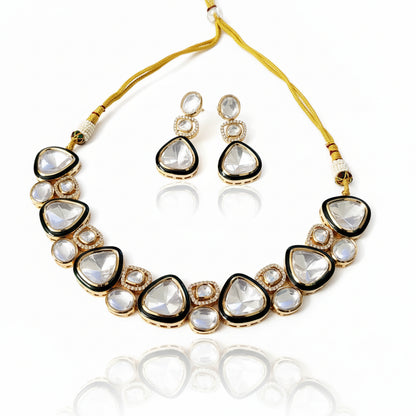 Alma Necklace Set