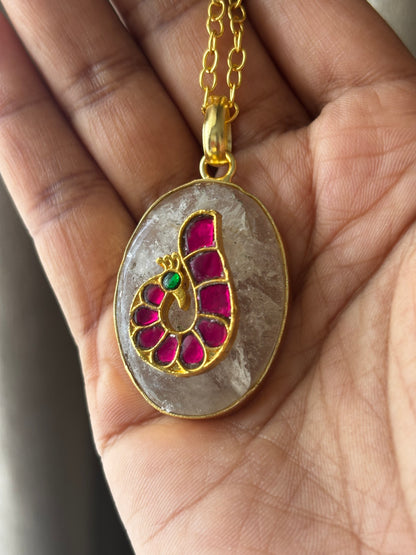 Harini pendant chain