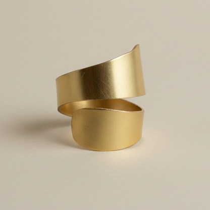 Glam Janet Brass ring