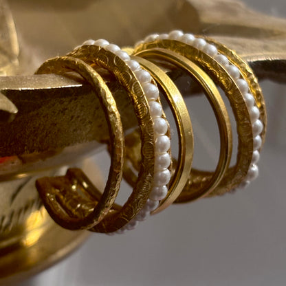 Aura Pearl brass hoop earrings