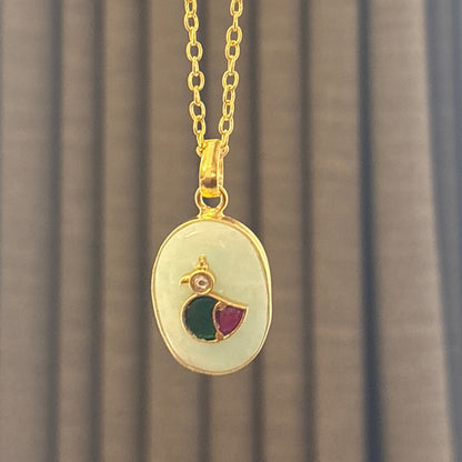 Kanika pendant chain