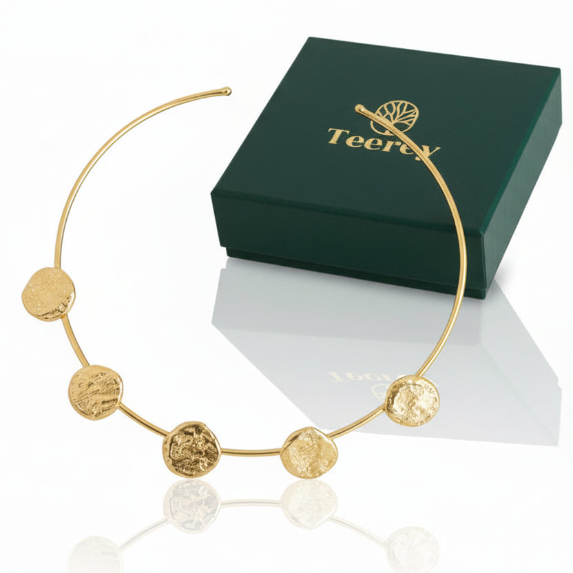 Glam Treasure Hasli Necklace