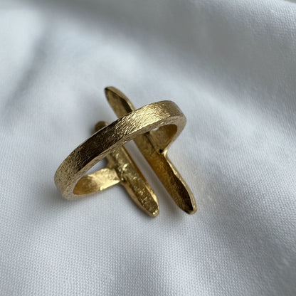 Glam Rea Brass ring