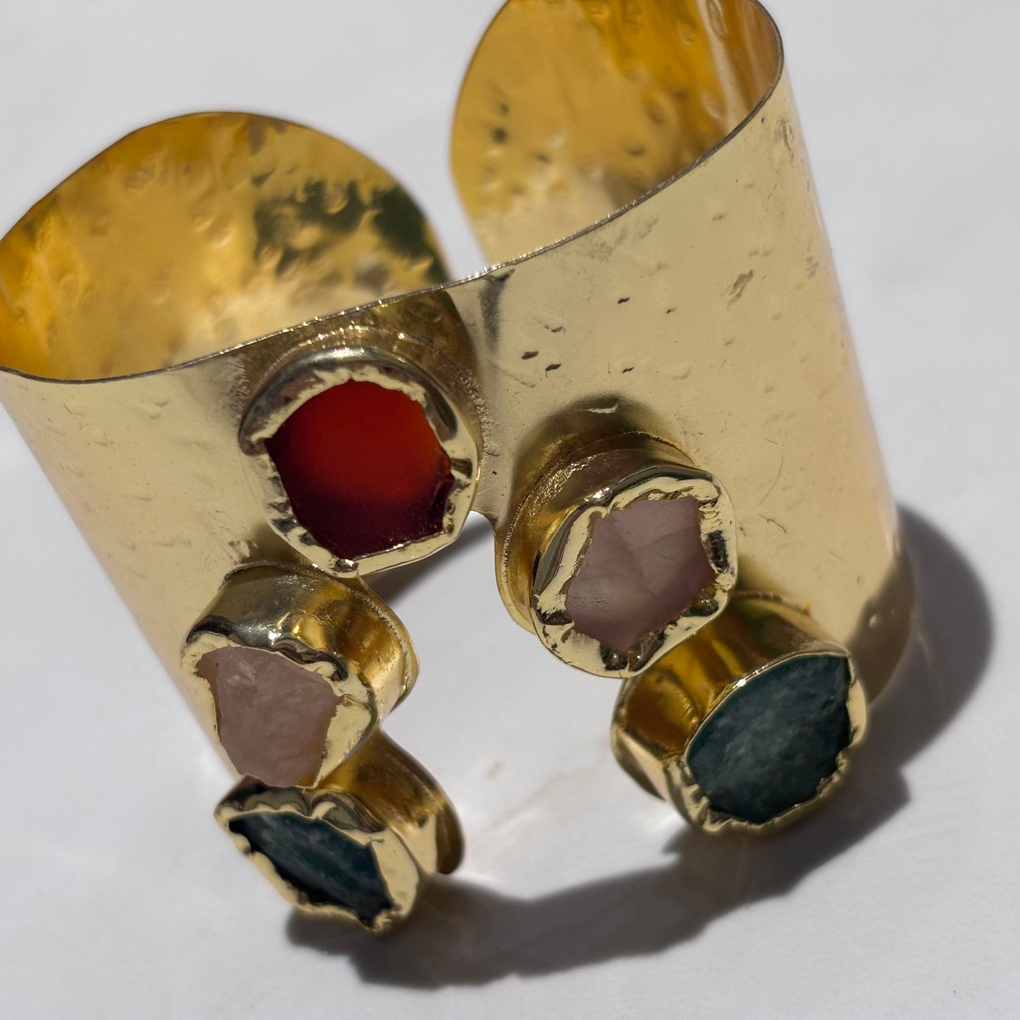 Glam Aurum Stone Hand cuff