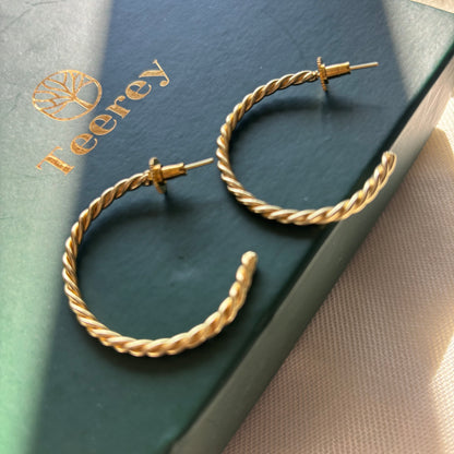 Glam Twister Hoop Earrings