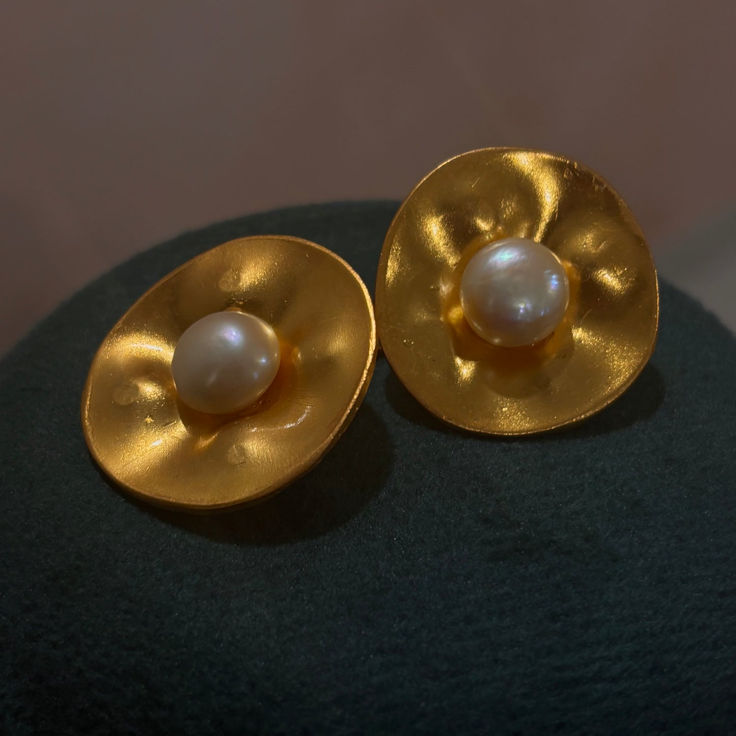 Eira brass studs