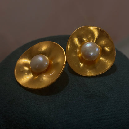 Eira brass studs