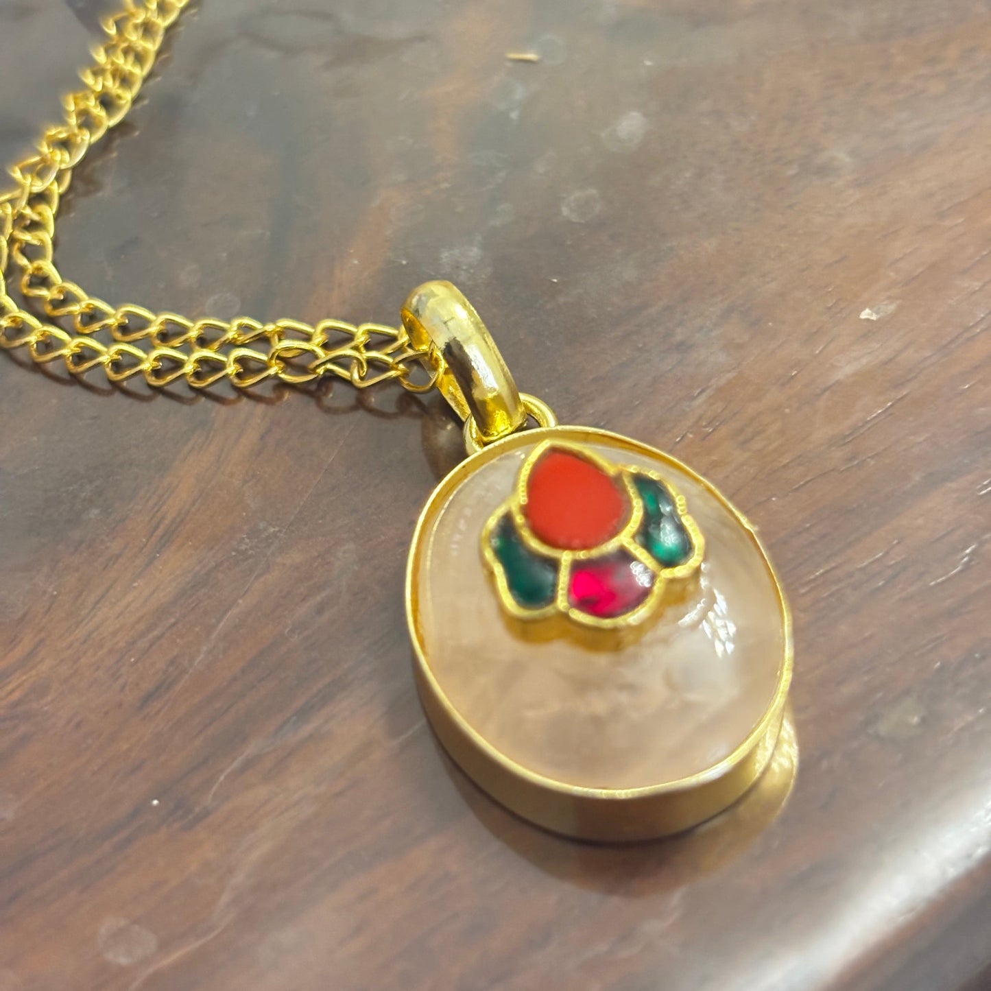 Jia pendant chain
