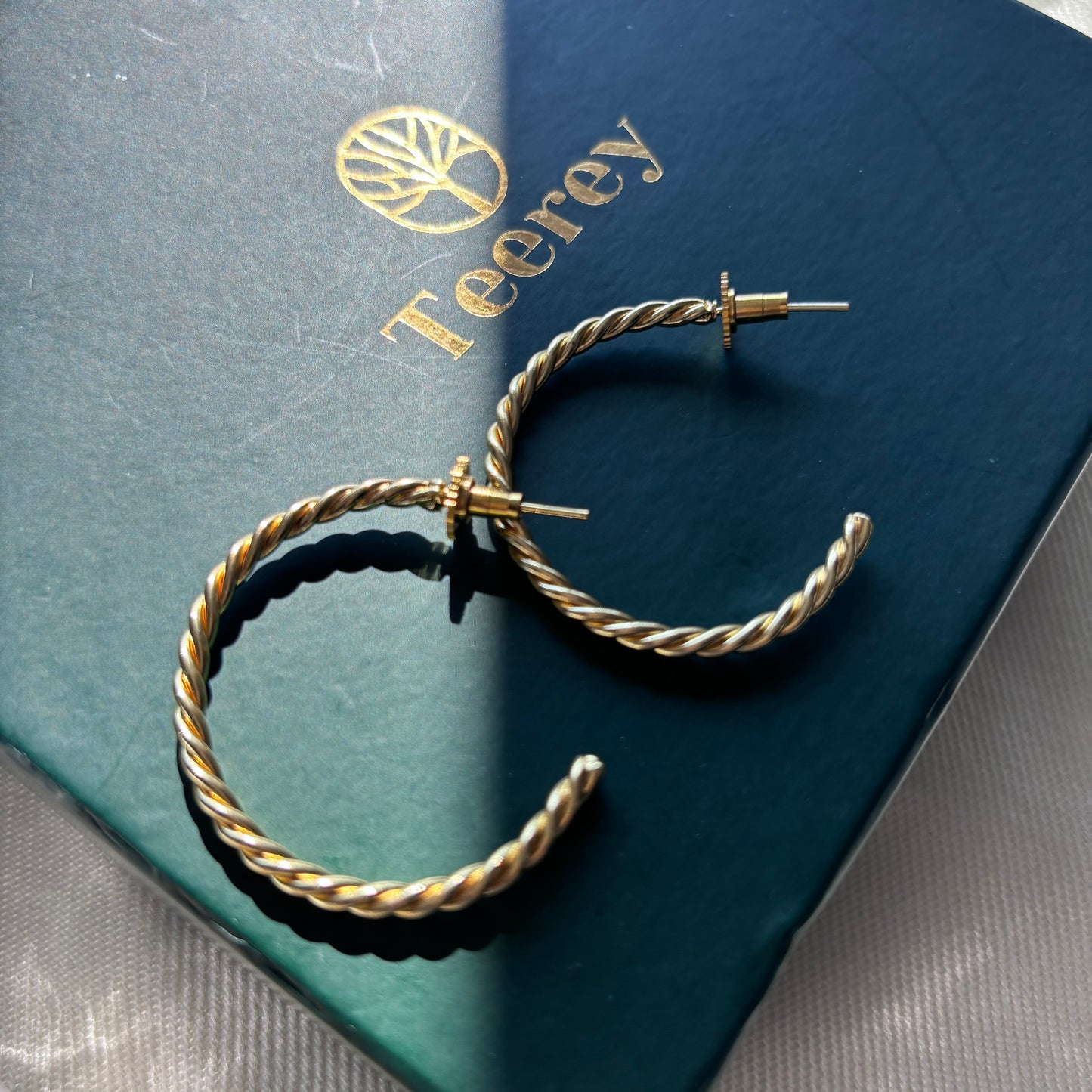 Glam Twister Hoop Earrings