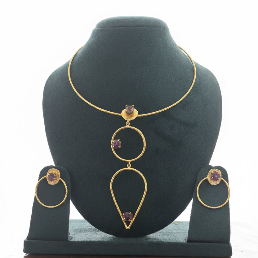 Glam Damsel Necklace Set