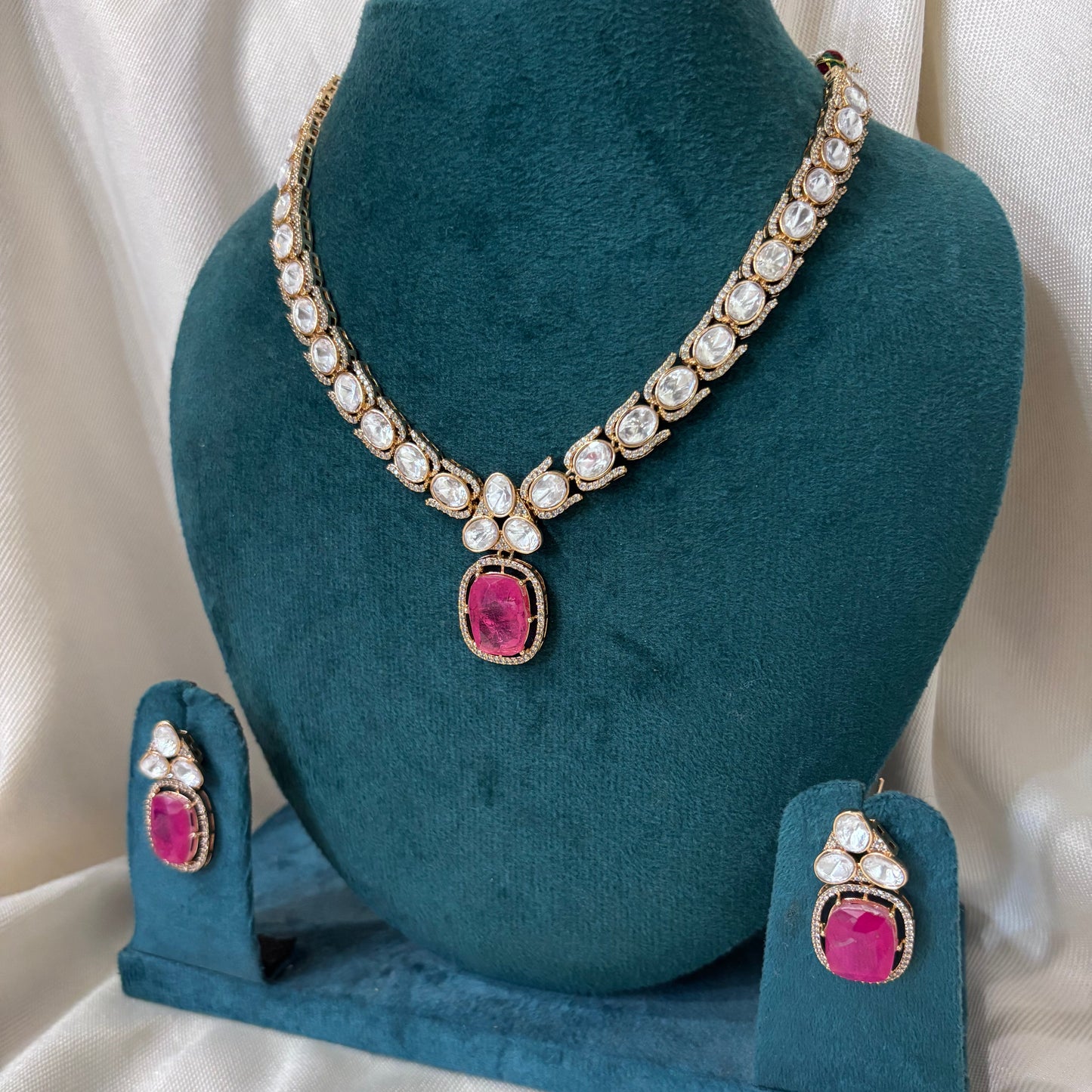 Jiya Polki Necklace Set