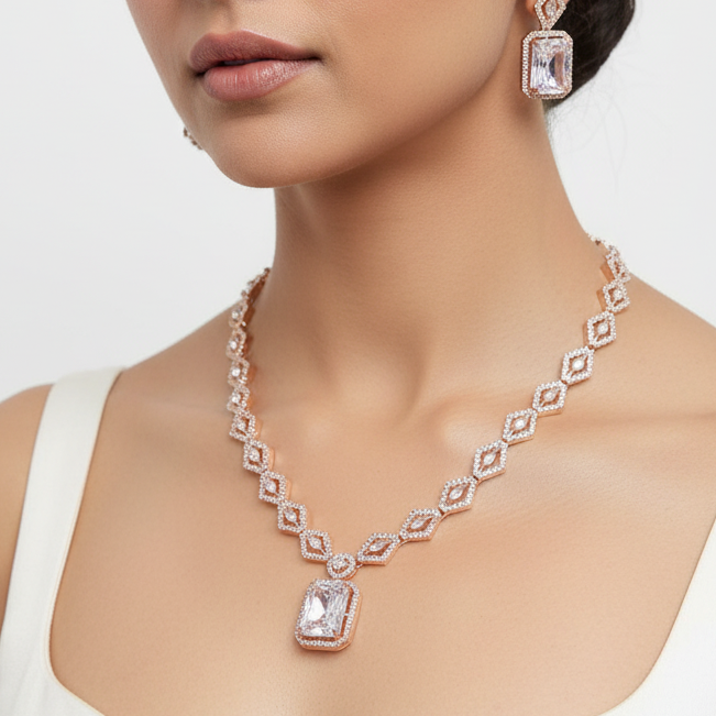 White Bella Necklace set